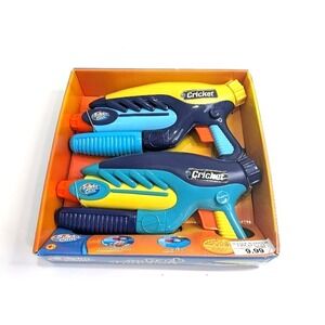 Buzz Bee Toys Sizzlin' Cool Squirt Guns 2 Pack CRICKETS Blasts 38 Ft ToysRUS NIB